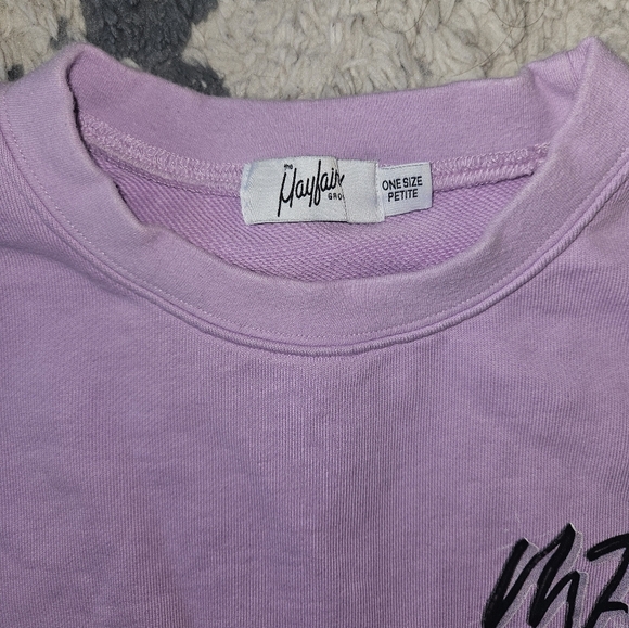 The Mayfair Group Graphic Crewneck O/S - Picture 3 of 6